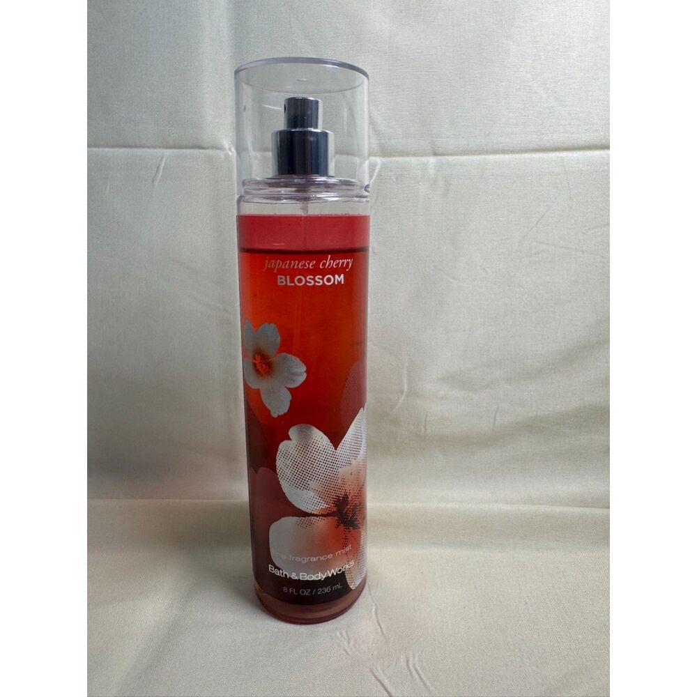 Bath & Body Works Japanese Cherry Blossom Women's Fragrance Mist 8 fl oz *READ*